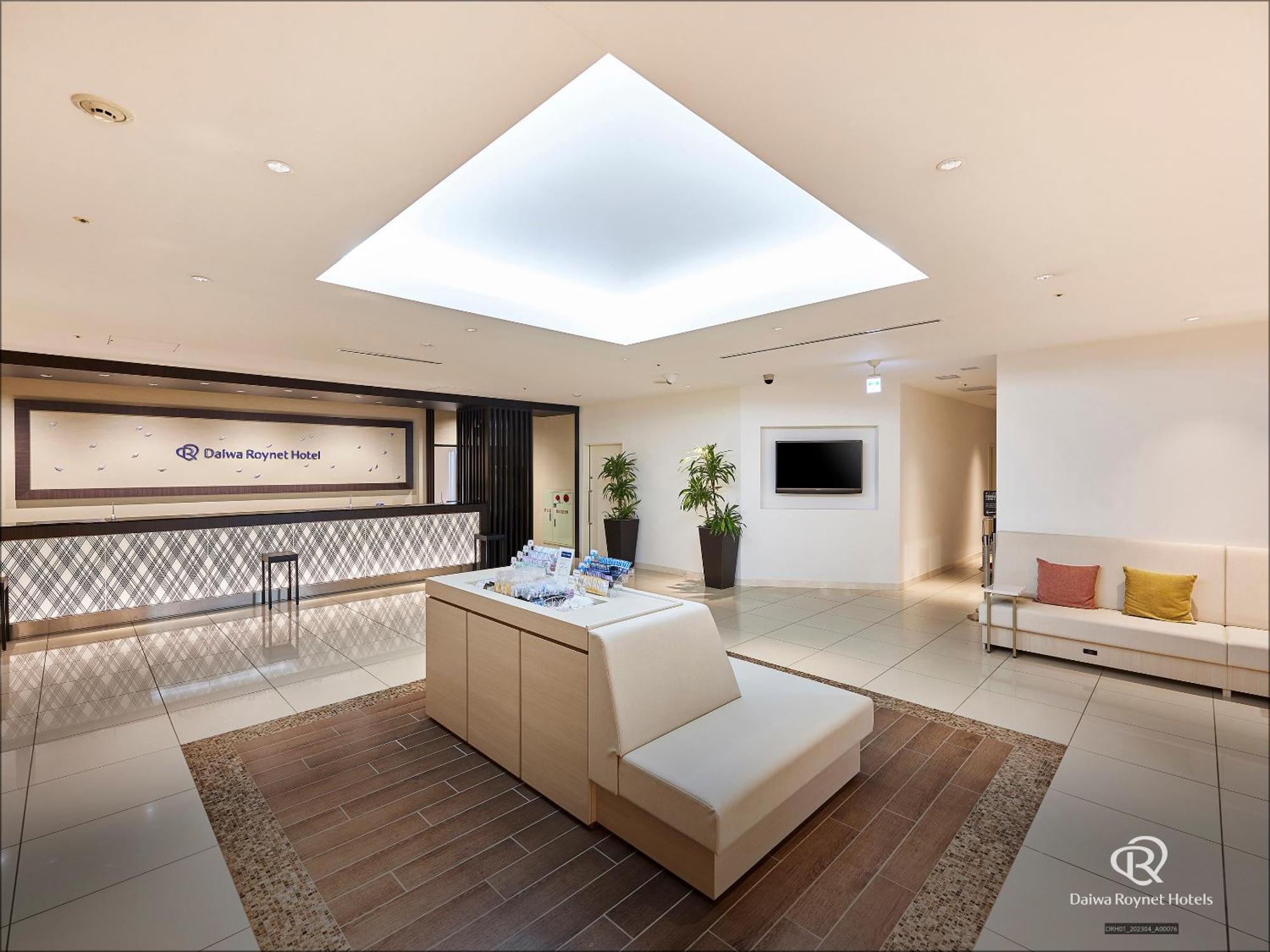 Daiwa Roynet Hotel Sendai Buitenkant foto
